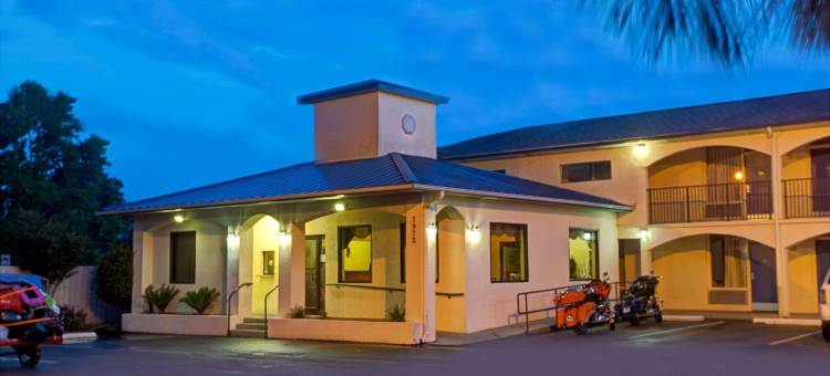 瓦尔特伯勒速8酒店(Super 8 by Wyndham Walterboro)图片