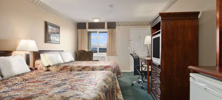 蒙特维尤坎卢普斯(Travelodge by Wyndham Kamloops Mountview)图片