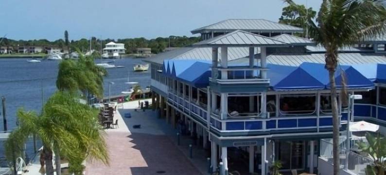 海盗湾度假酒店及码头 - 斯图尔特(Pirate's Cove Resort and Marina - Stuart)图片