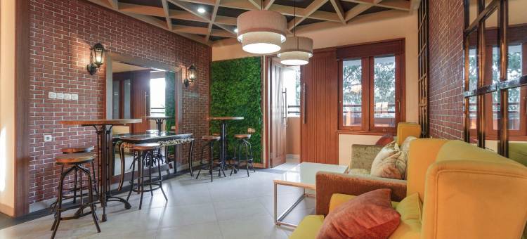 宾塔罗商务区红多兹Plus酒店(RedDoorz Plus @ CBD Bintaro)图片