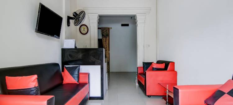 OYO 90942 科斯特伊斯兰帕南酒店(Panam House Syariah RedPartner)图片