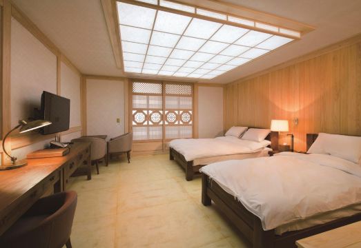 Hotel de ForRe Hotel Overview