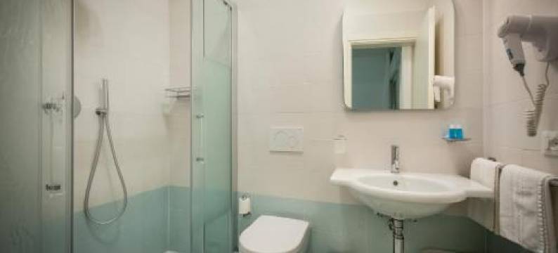 德尔菲诺酒店(Hotel Delfino)图片