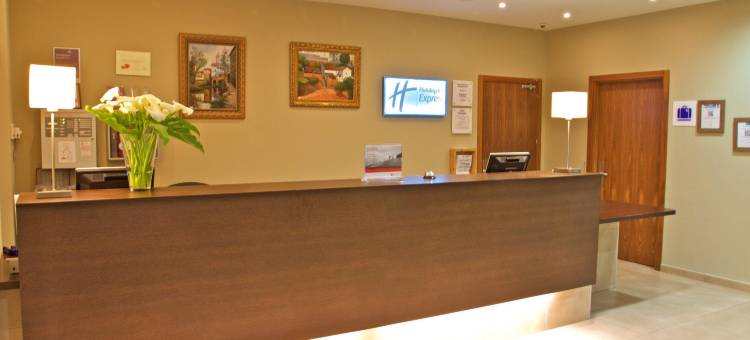 Holiday Inn Express 阿尔赫西拉斯(Holiday Inn Express Campo de Gibraltar - Barrios)图片