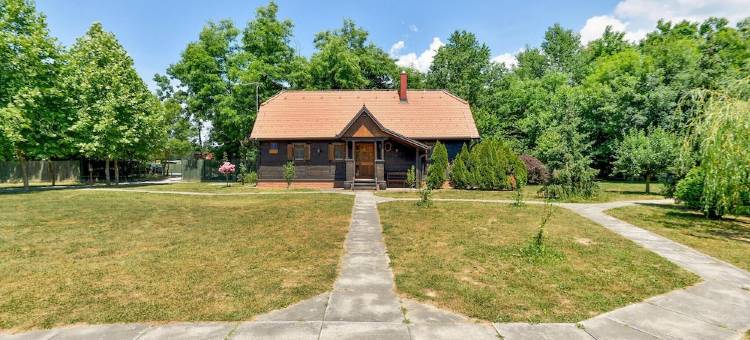 Awesome Home in Mala Ludina with 3 Bedrooms, Wifi and Outdoor Swimming Pool图片