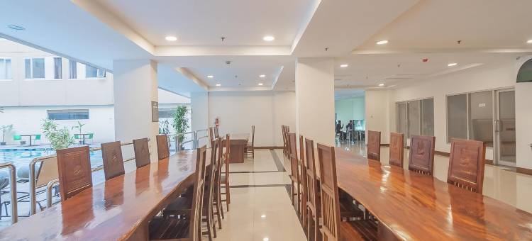 红多兹公寓@万隆翡翠塔(RedDoorz Apartment @ Emerald Towers Bandung)图片