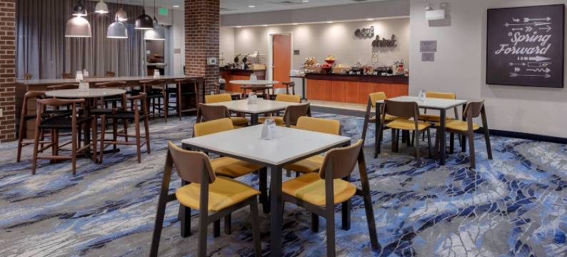 威奇托市中心万枫酒店及套房(Fairfield Inn & Suites Wichita Downtown)图片