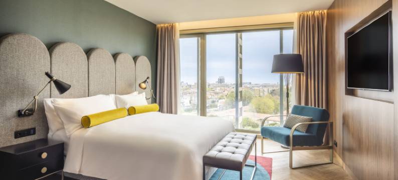 波尔图拉帕万丽酒店(Renaissance Porto Lapa Hotel)图片