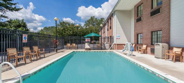 剑桥温德姆戴斯套房酒店(Days Inn & Suites by Wyndham Cambridge)图片