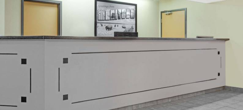 莫登速8酒店(Super 8 by Wyndham Morden)图片