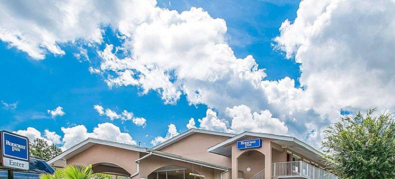 盖恩斯维尔大学区罗德威酒店(Rodeway Inn Gainesville - University Area)图片