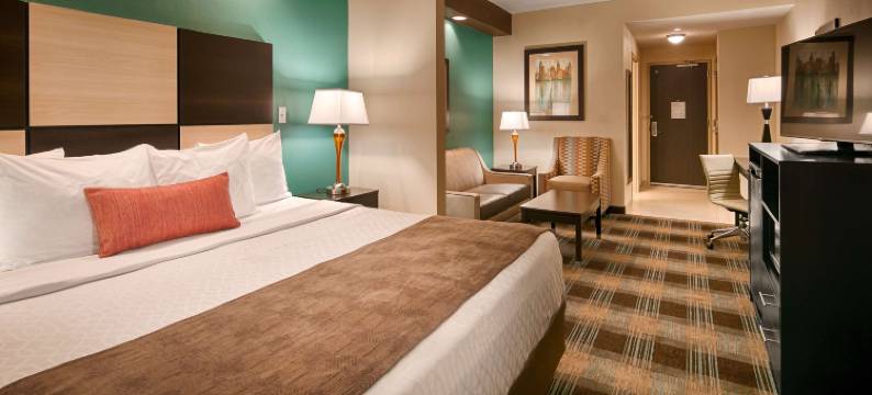 中庭贝斯特韦斯特优质套房酒店(Best Western Plus Atrium Inn  Suites)图片