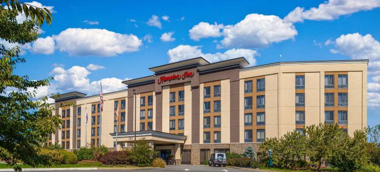 卡尔斯塔特欢朋酒店-梅多兰兹(Hampton Inn Carlstadt at The Meadowlands)图片