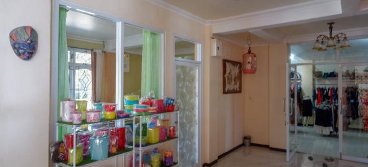 红门加西亚里亚 @ 卢武克大道酒店(RedDoorz Plus Syariah @ Hotel Boulevard Luwuk)图片