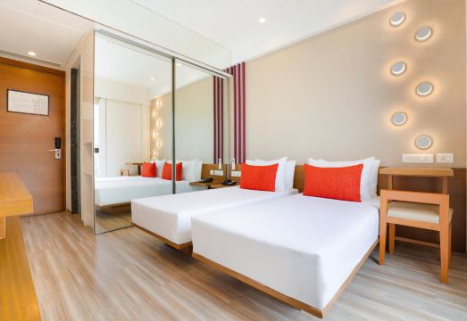 Lemon Tree Hotel, Kalina BKC, Mumbai Hotel Overview