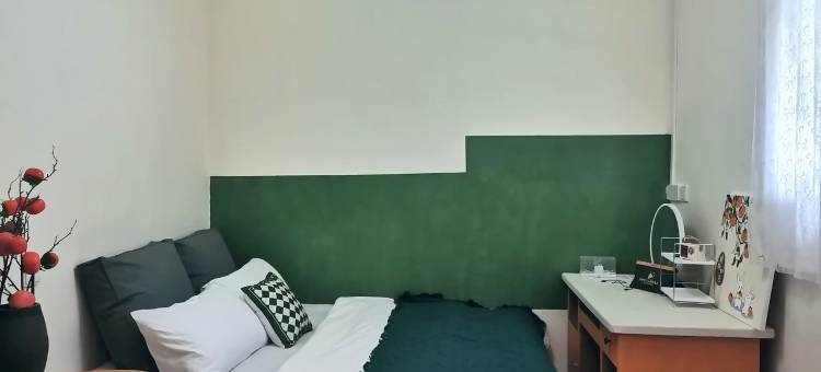 杨佳凝公寓(温泉路分店)图片