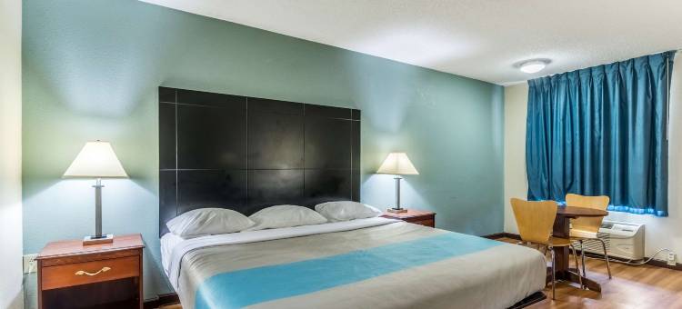 肯利6号汽车旅馆(Motel 6 Kenly, NC)图片