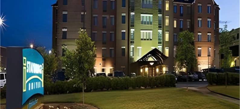 Staybridge Suites 麦克莱恩，泰森斯角(Staybridge Suites TYSONS - MCLEAN by IHG)图片