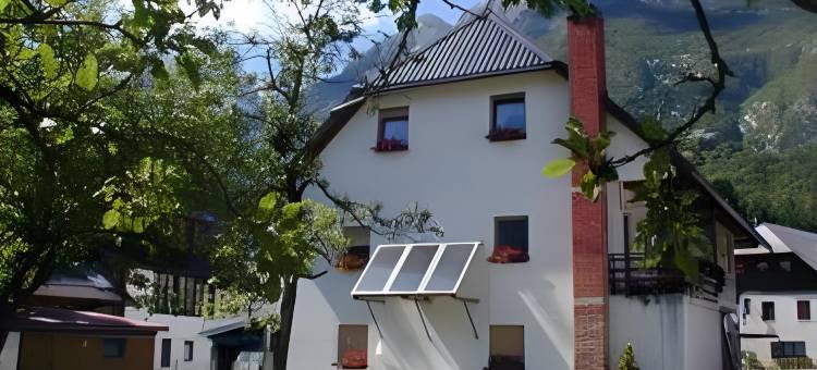 米尔拉基克公寓酒店(Apartments Mrakič)图片
