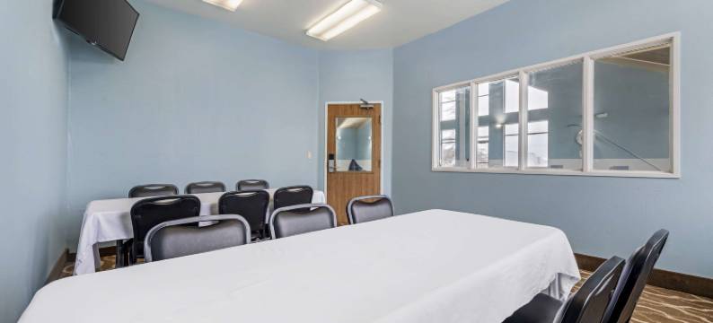 阿尔伯特利舒适酒店(位于步道旅行中心)(Comfort Inn Albert Lea at Trails Travel Center)图片