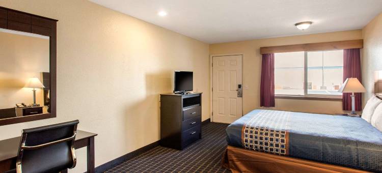 科达伦罗德威酒店(Rodeway Inn Coeur d'Alene)图片