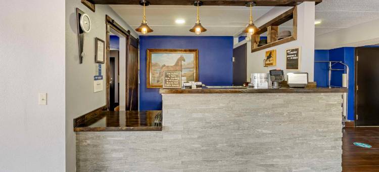 庆典贝斯特韦斯特套房酒店(Best Western Shelbyville Inn and Suites Celebration Inn)图片