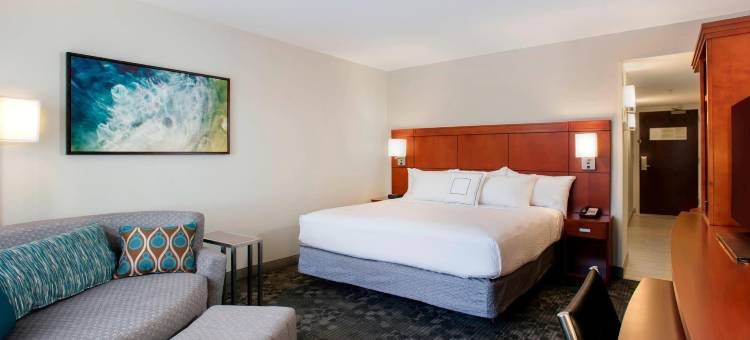 默特尔赤脚登陆海滩万怡酒店(Courtyard Myrtle Beach Barefoot Landing)图片