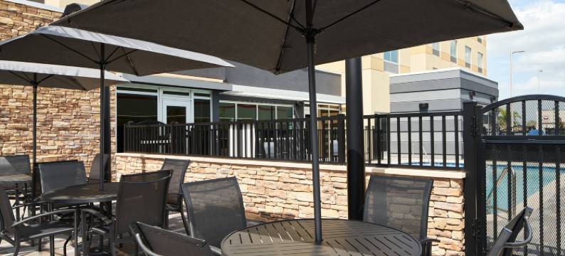 坦帕里弗维尤万枫酒店及套房(Fairfield Inn & Suites Tampa Riverview)图片