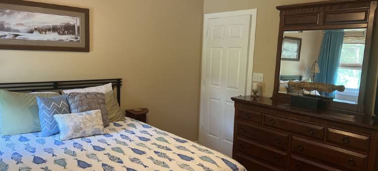 Lakehouse retreat图片