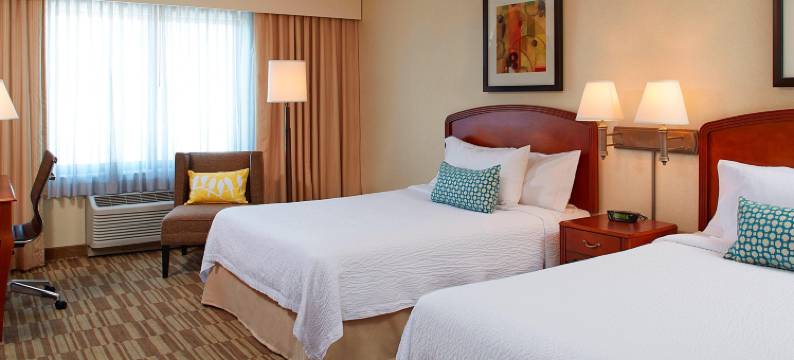 丹佛南帕克梅多斯购物中心万怡酒店(Courtyard Denver South/Park Meadows Mall)图片