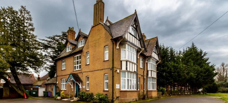 伦敦盖特威克酒店(London Gatwick Inn)图片