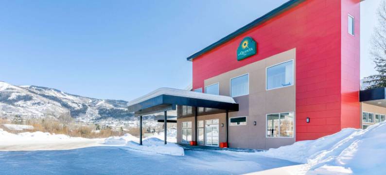 斯廷博特斯普林斯拉昆塔温德姆酒店(La Quinta Inn by Wyndham Steamboat Springs)图片