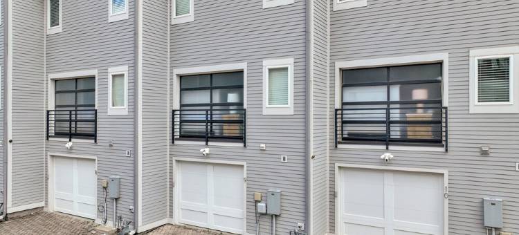 Free Night Deal! Downtown Luxury! Only 2MI to Broadway!4 of 5 Homes in A Row!图片