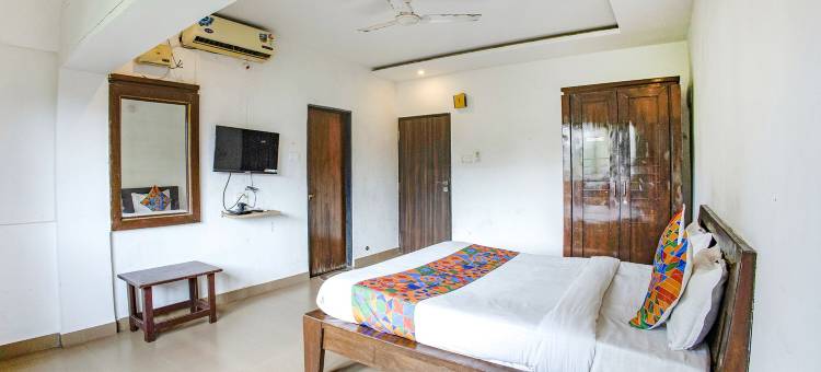 Fabhotel 舒适住宿(FabHotel Comfort Stays - Nr Miramar Beach)图片