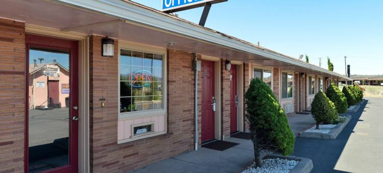 克拉马斯福尔斯美洲最佳价值套房酒店(Americas Best Value Inn & Suites Klamath Falls)图片