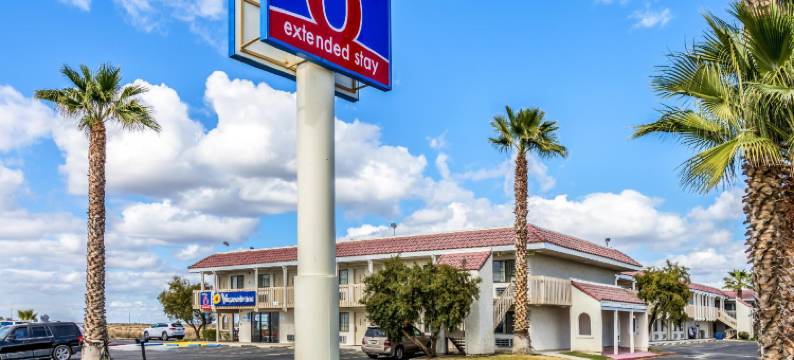 加利福尼亚巴顿威洛 6 开放式客房酒店(Studio 6 Buttonwillow, CA)图片