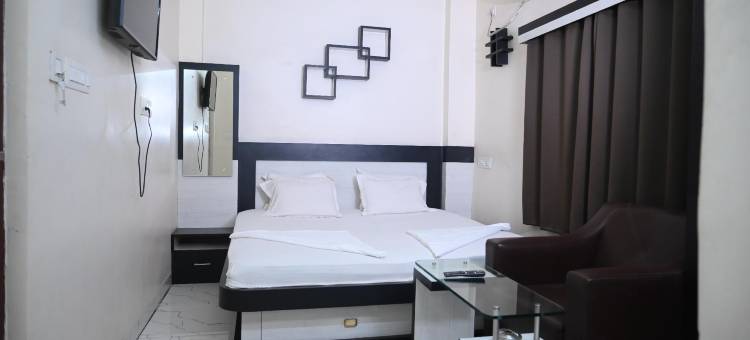 福尔斯特皇冠酒店(Hotel First Crown)图片