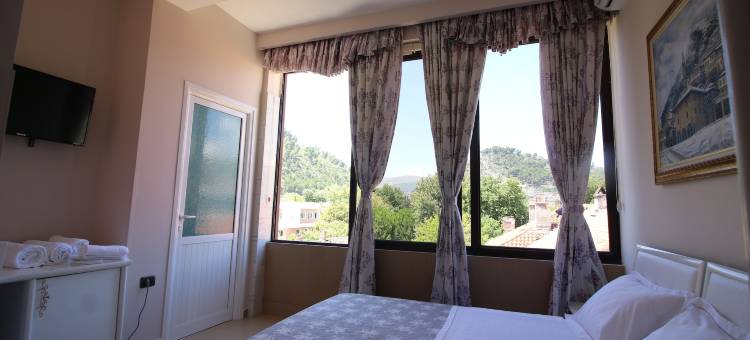 奥雷斯夏达酒店(Hotel Orestiada)图片