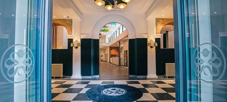 桑德曼特色亚伯丁 Spa 酒店(Sandman Signature Aberdeen Hotel & Spa)图片