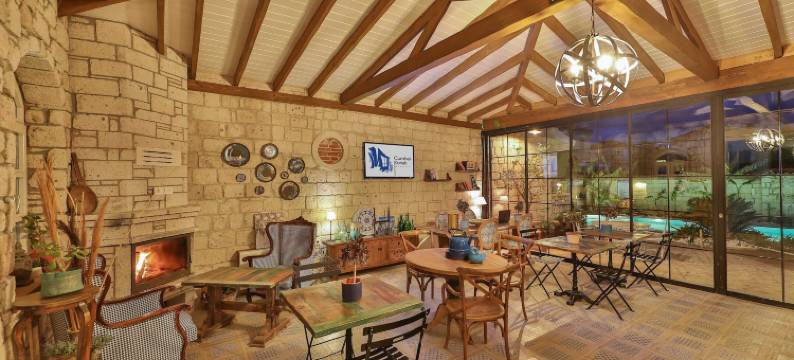 昆巴尔康纳克酒店(仅限12岁以上及成人)(Cumbali Konak Hotel (Adults Only +12))图片