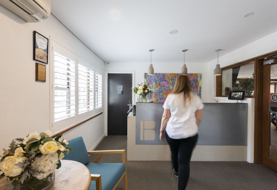 Panorama BathurstHotel Overview