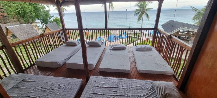 HiveRooms提供的Hagdan礁石潜水点(Hagdan Reef Dive Spot by HiveRooms)图片