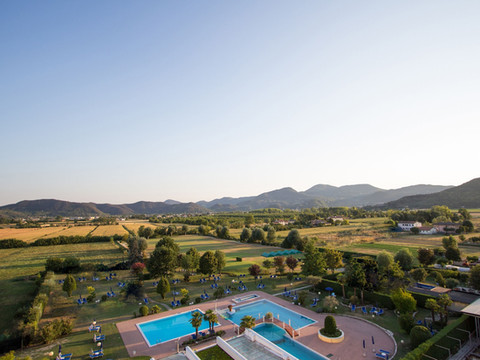 莱昂纳多温泉酒店