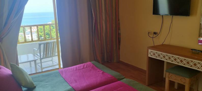 塔巴卡莱斯米莫萨酒店(Hôtel les Mimosas Tabarka)图片