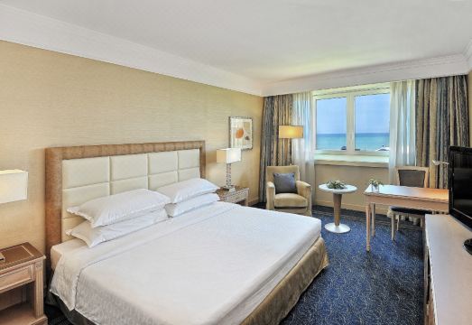 Sheraton Club des Pins ResortHotel Overview