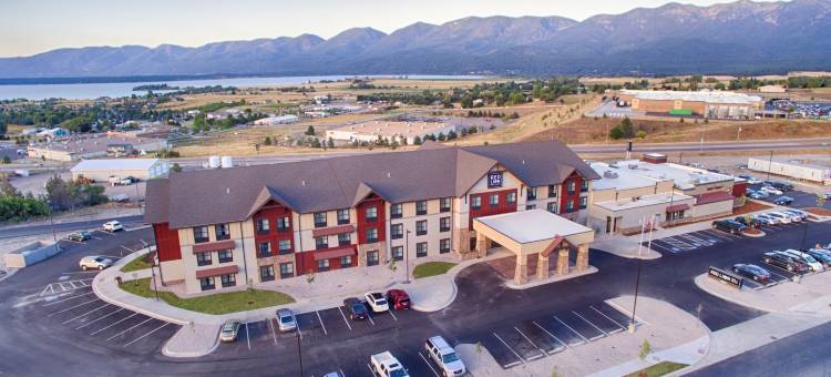 鲍尔森里奇沃特红狮套房酒店(Red Lion Ridgewater Inn & Suites Polson)图片