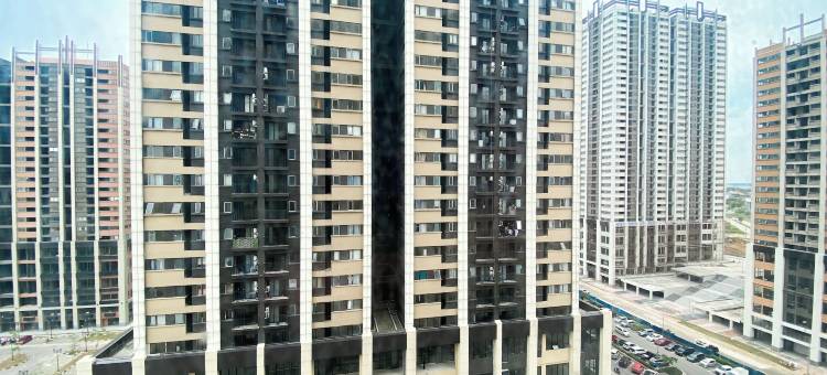 舒适生活和战略性2居室Meikarta公寓(Cozy Living and Strategic 2Br at Meikarta Apartment)图片