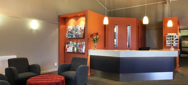 瓦娜卡湖酒店(Wanaka Hotel)图片