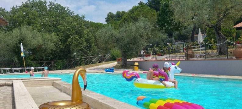 塞克斯特拉乡村营地(Cerquestra Camping Village)图片