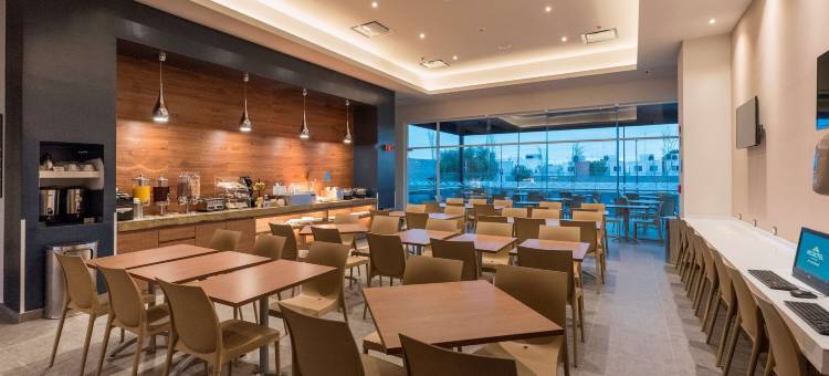 Microtel Inn & Suites by Wyndham San Luis Potosi图片